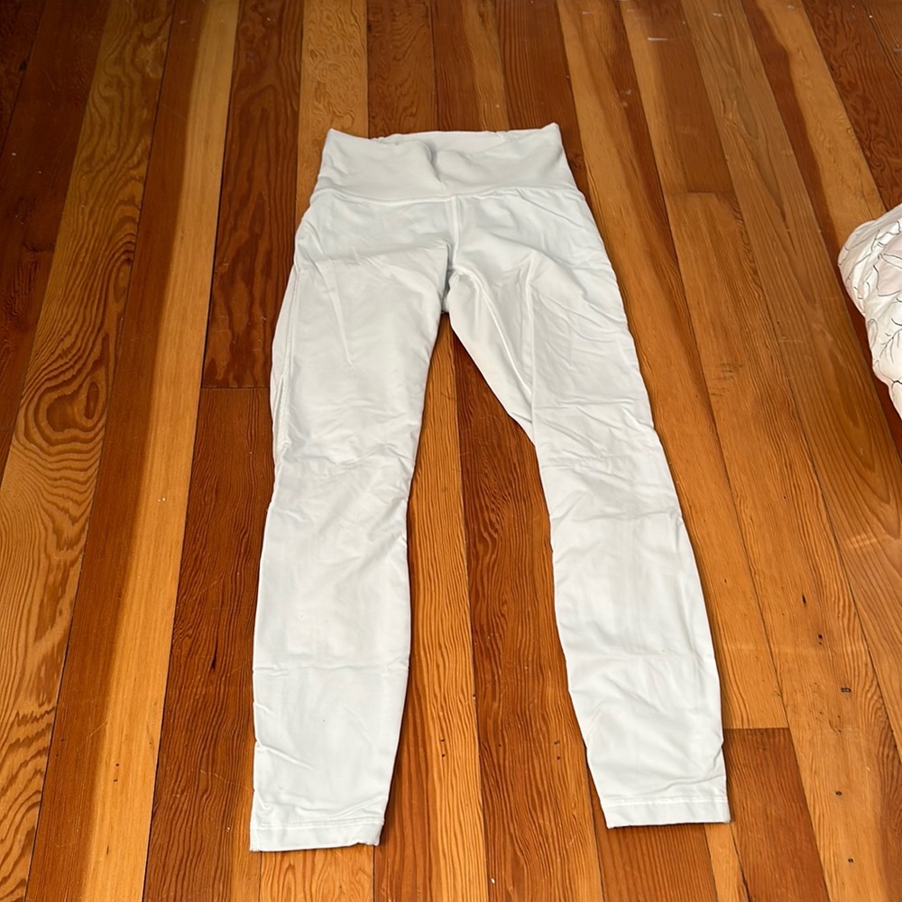 Lululemon cropped mesh leggings